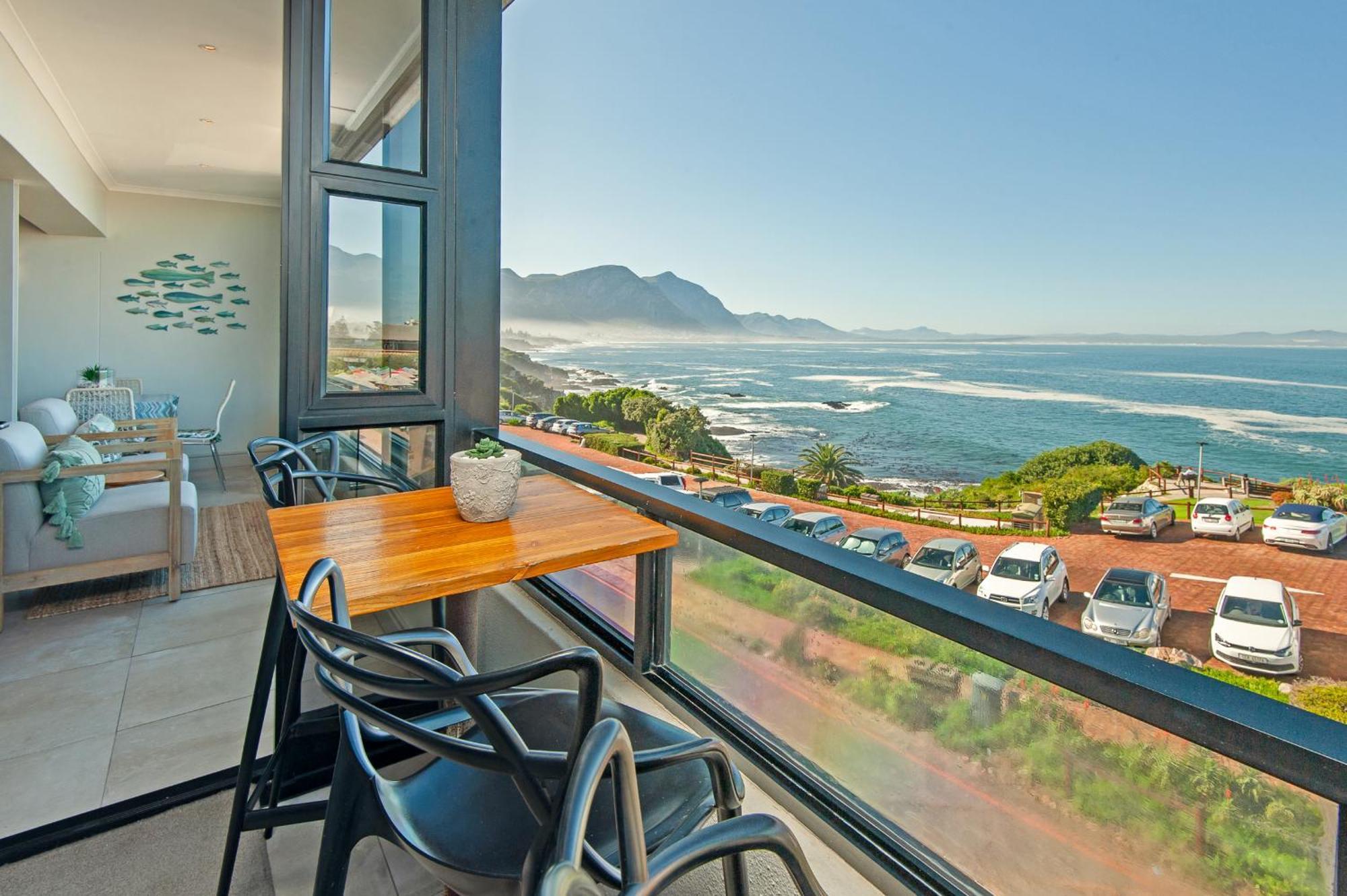 Walker Bay Luxury Seafront Apartment Hermanus Exterior foto