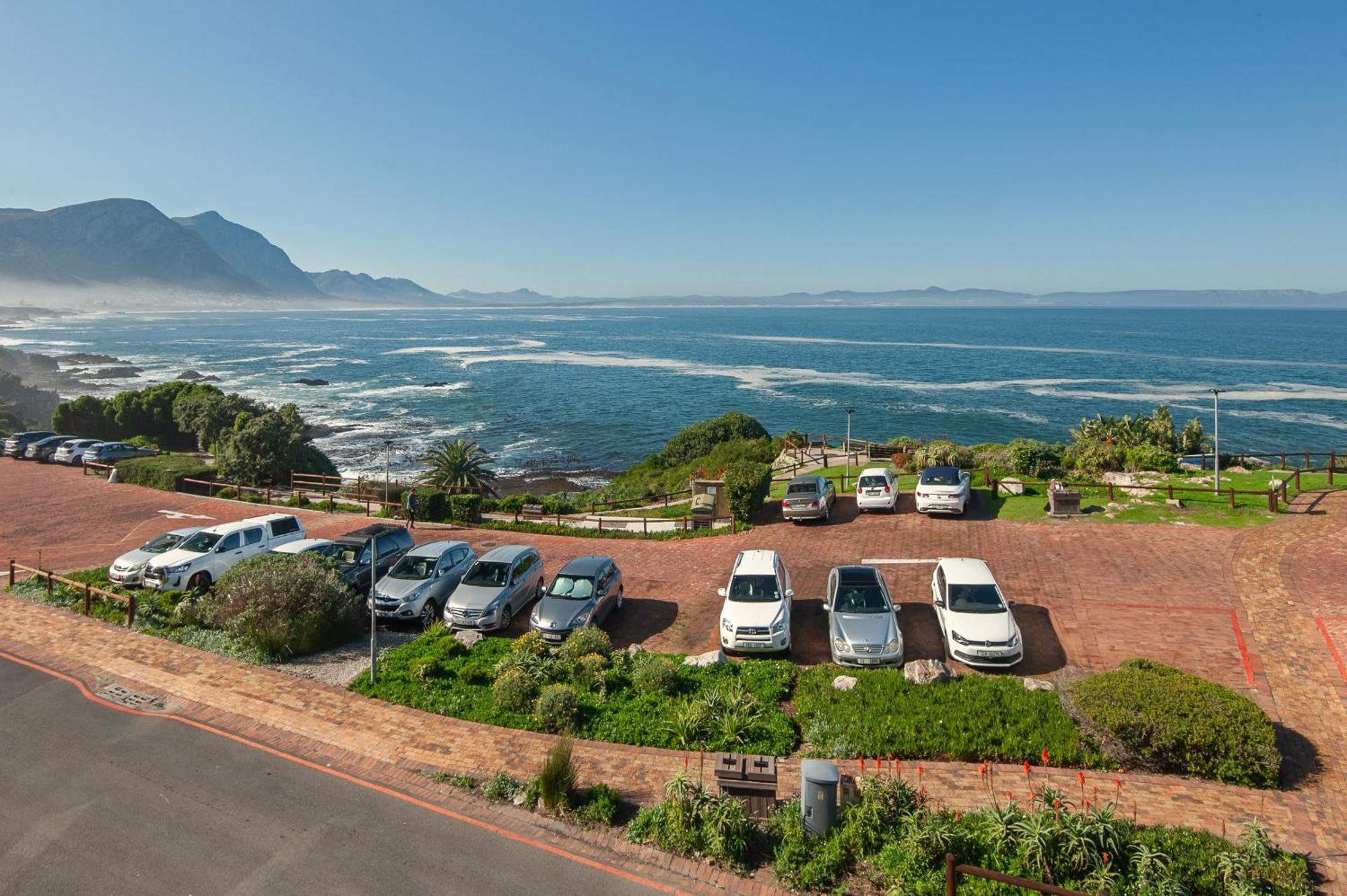 Walker Bay Luxury Seafront Apartment Hermanus Exterior foto