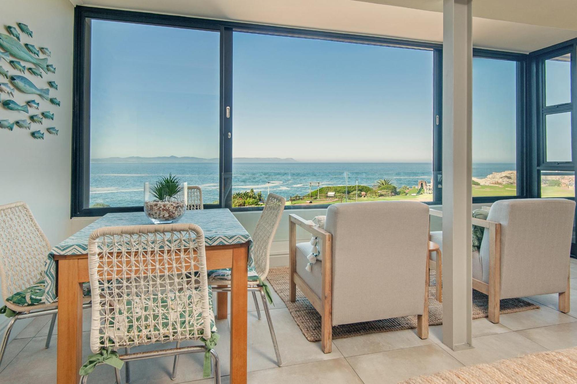 Walker Bay Luxury Seafront Apartment Hermanus Exterior foto